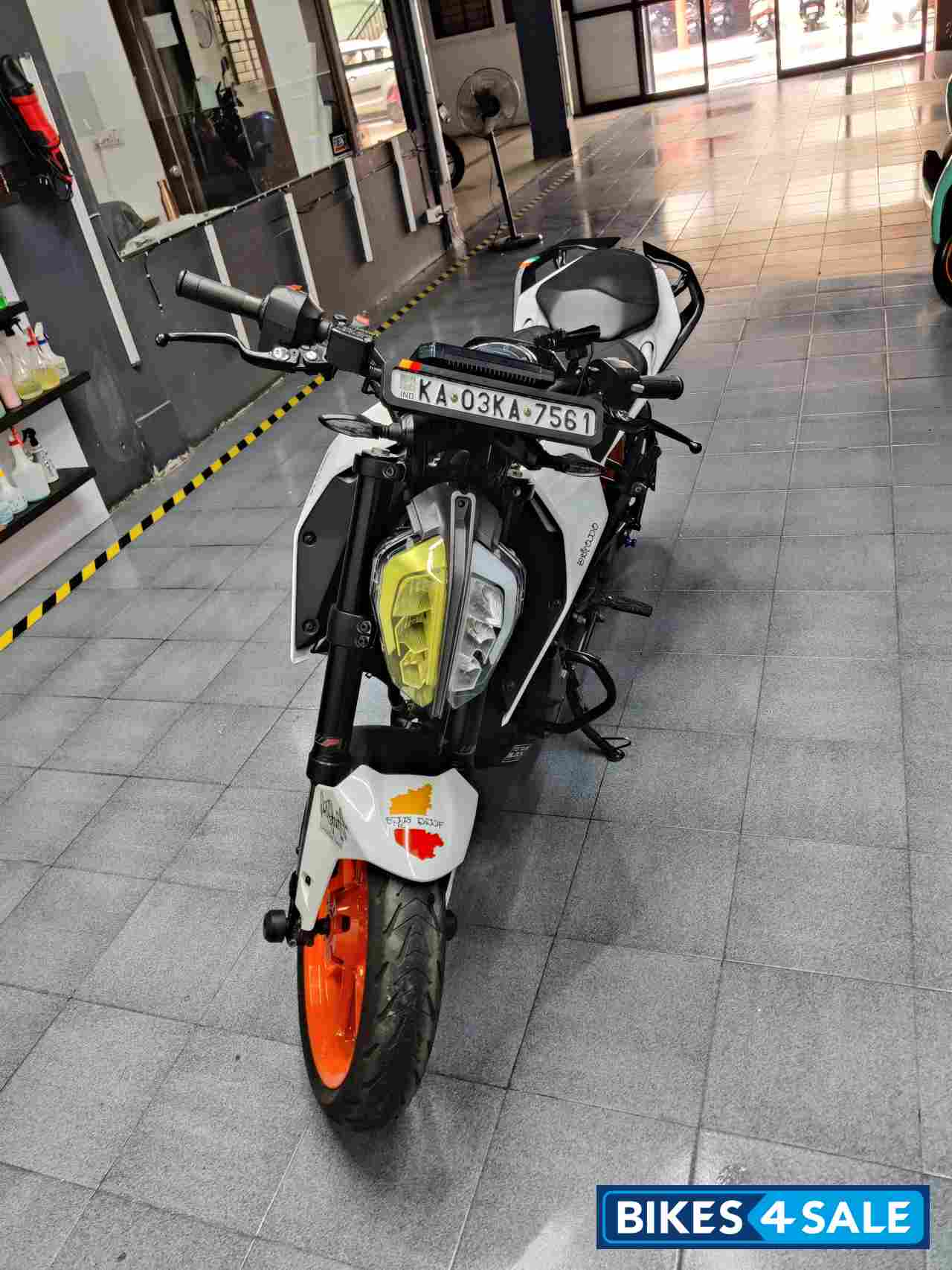 White KTM Duke 390