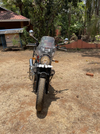 Canyon Red Royal Enfield Interceptor 650 Twin