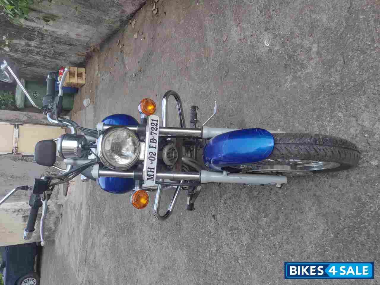 Bajaj Avenger 220 DTS-i
