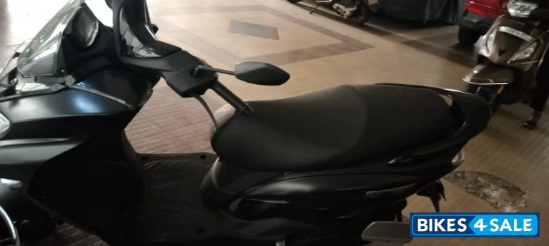 Suzuki Burgman CBS Bluetooth 2022