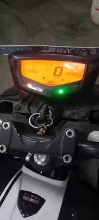 Black TVS Apache RTR 160 4V