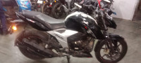 Black TVS Apache RTR 160 4V