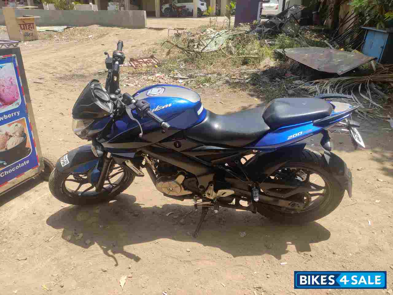 Bajaj Pulsar 200 NS