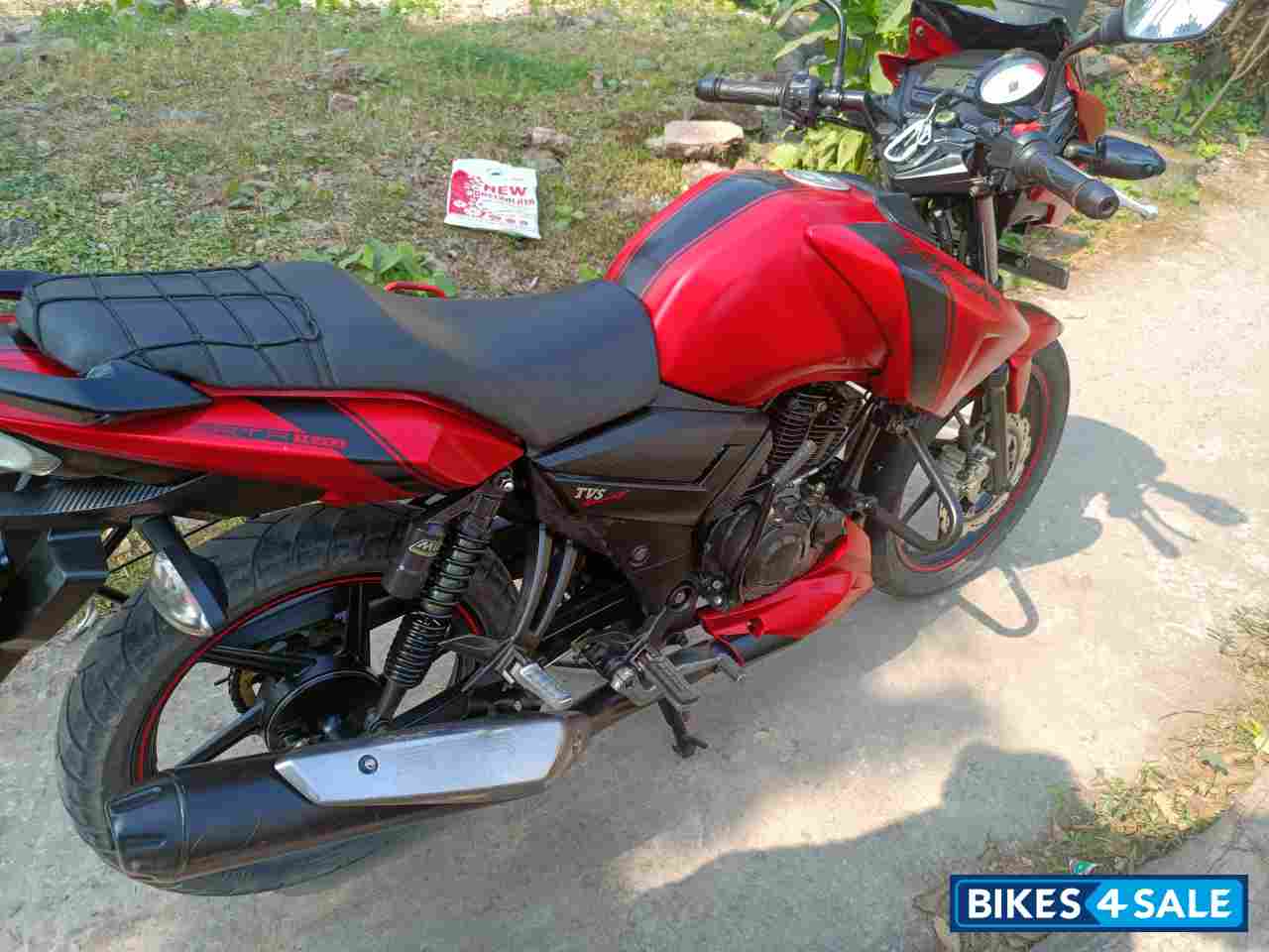 Matte Red TVS Apache RTR 160