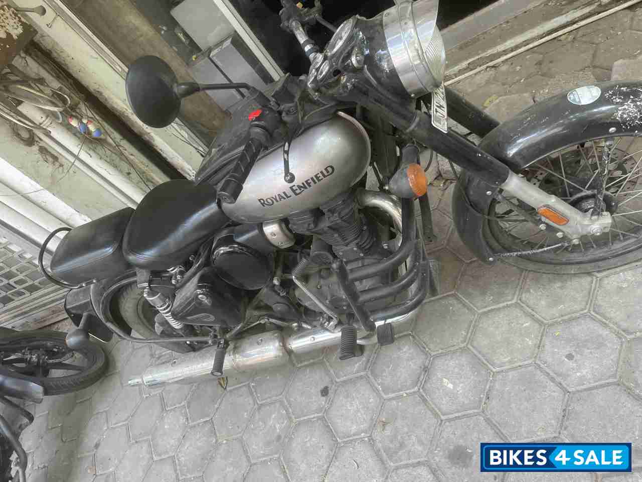 Royal Enfield Classic 350 BS VI