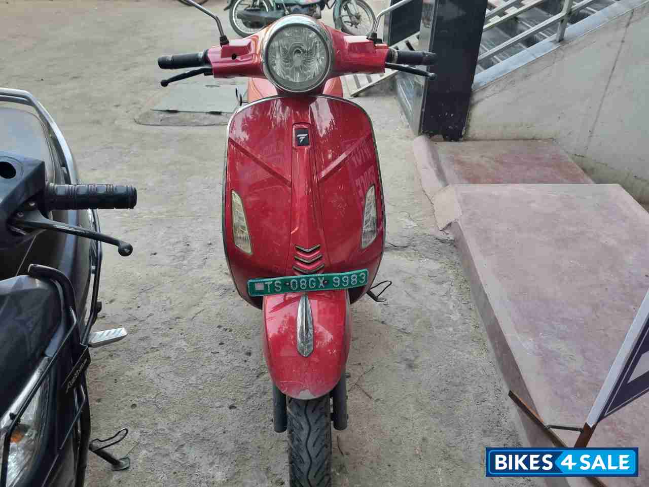 Red Pure EV epluto 7G