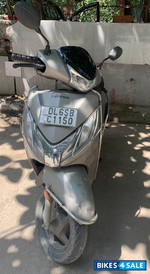 Gray Honda Activa 125