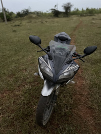 Yamaha YZF R15 V2  Model