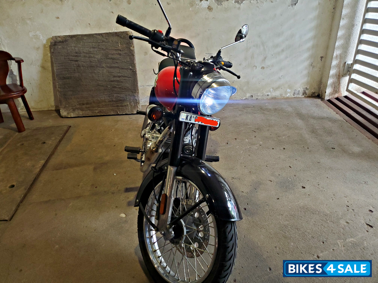 Blazing Red Royal Enfield Classic 350 Single Channel BS6 Blazing Red Royal Enfield Classic 350 Single Channel BS6