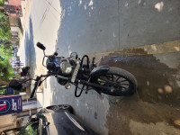 Blue Bajaj Avenger Street 150