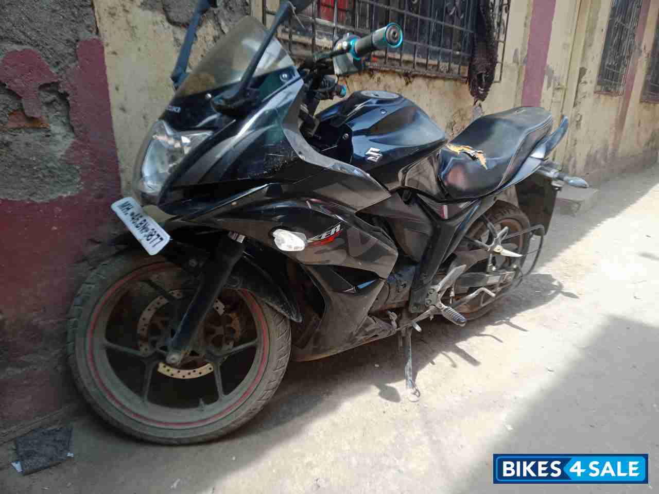 Suzuki Gixxer SF
