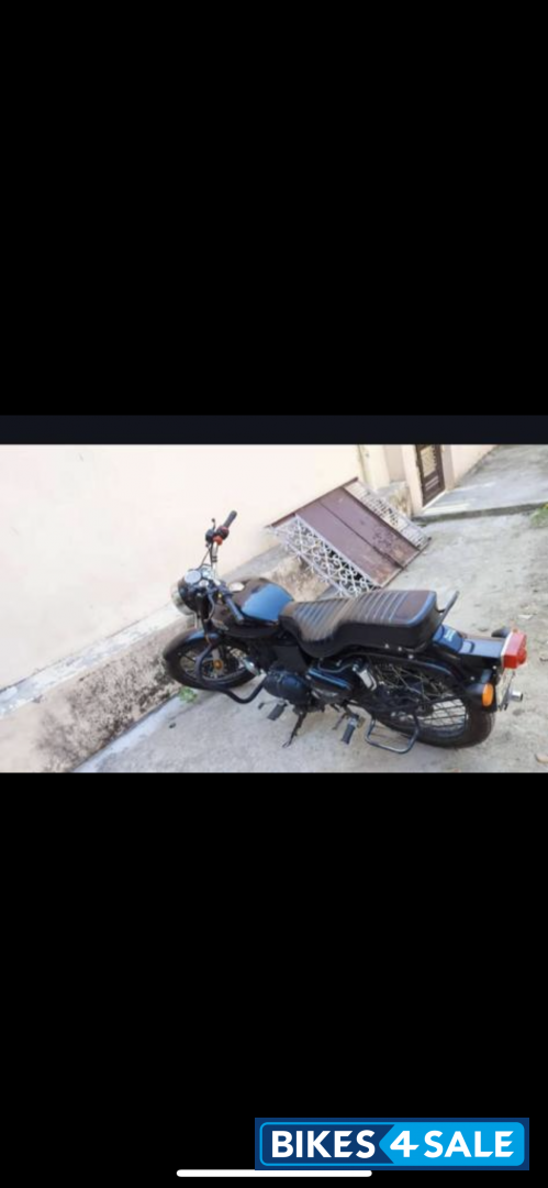 Royal Enfield Bullet 350 ES BS6