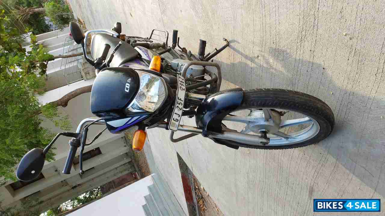 Black Hero CD Deluxe