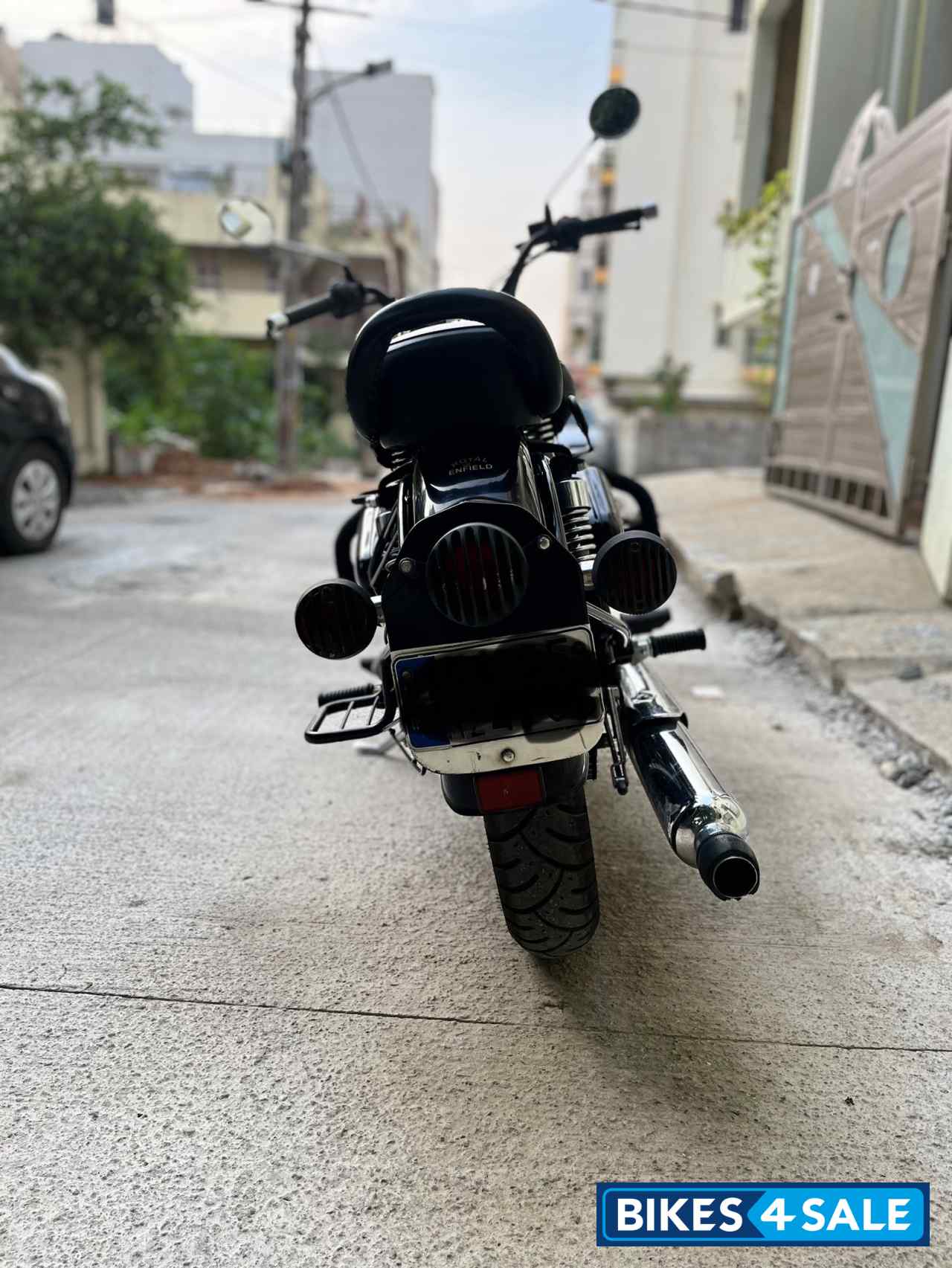 Black Royal Enfield Classic 350