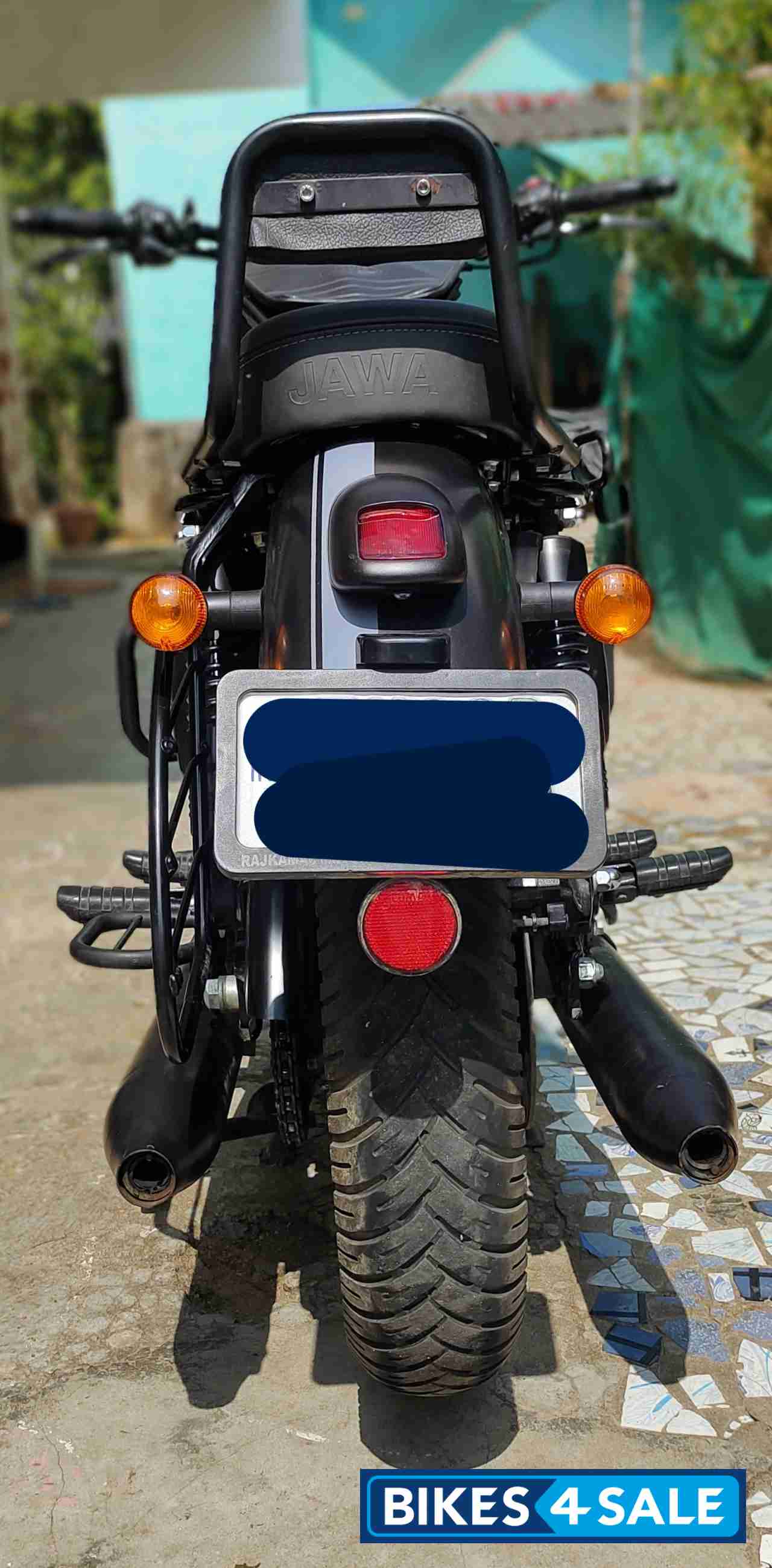 Jawa 42 Dual Channel ABS AllStar Black