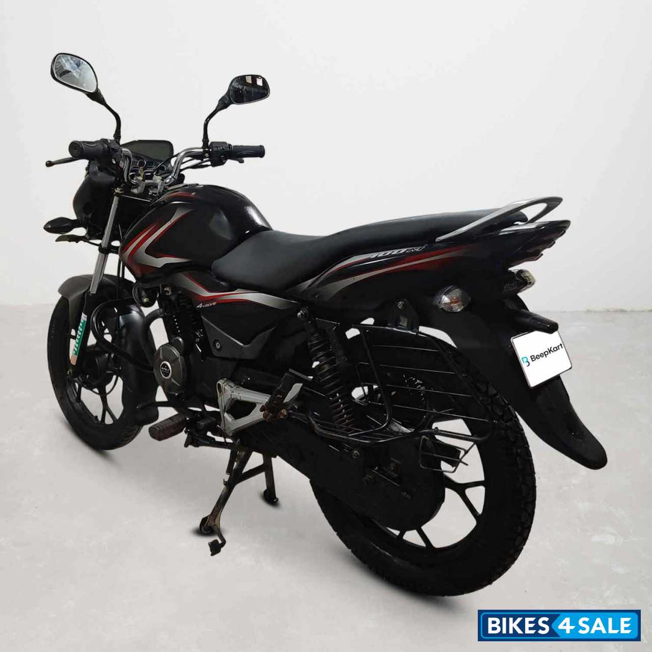 Bajaj Discover 100M
