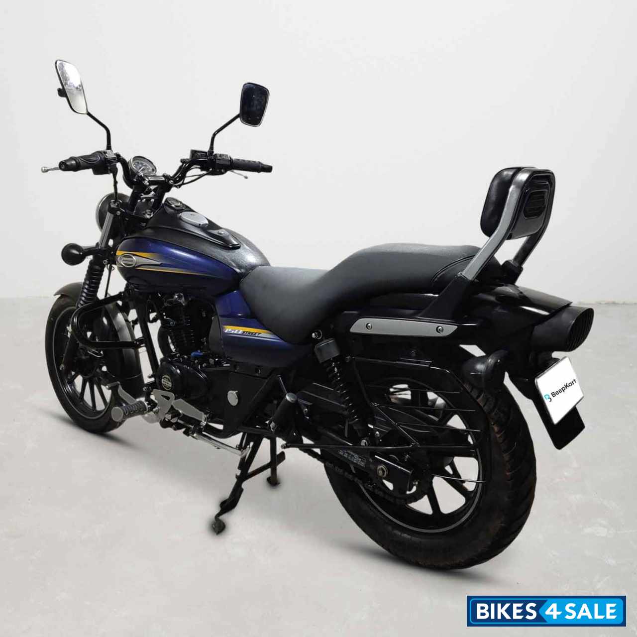 Bajaj Avenger Street 150