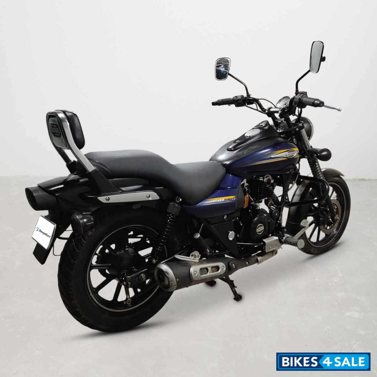 Bajaj Avenger Street 150