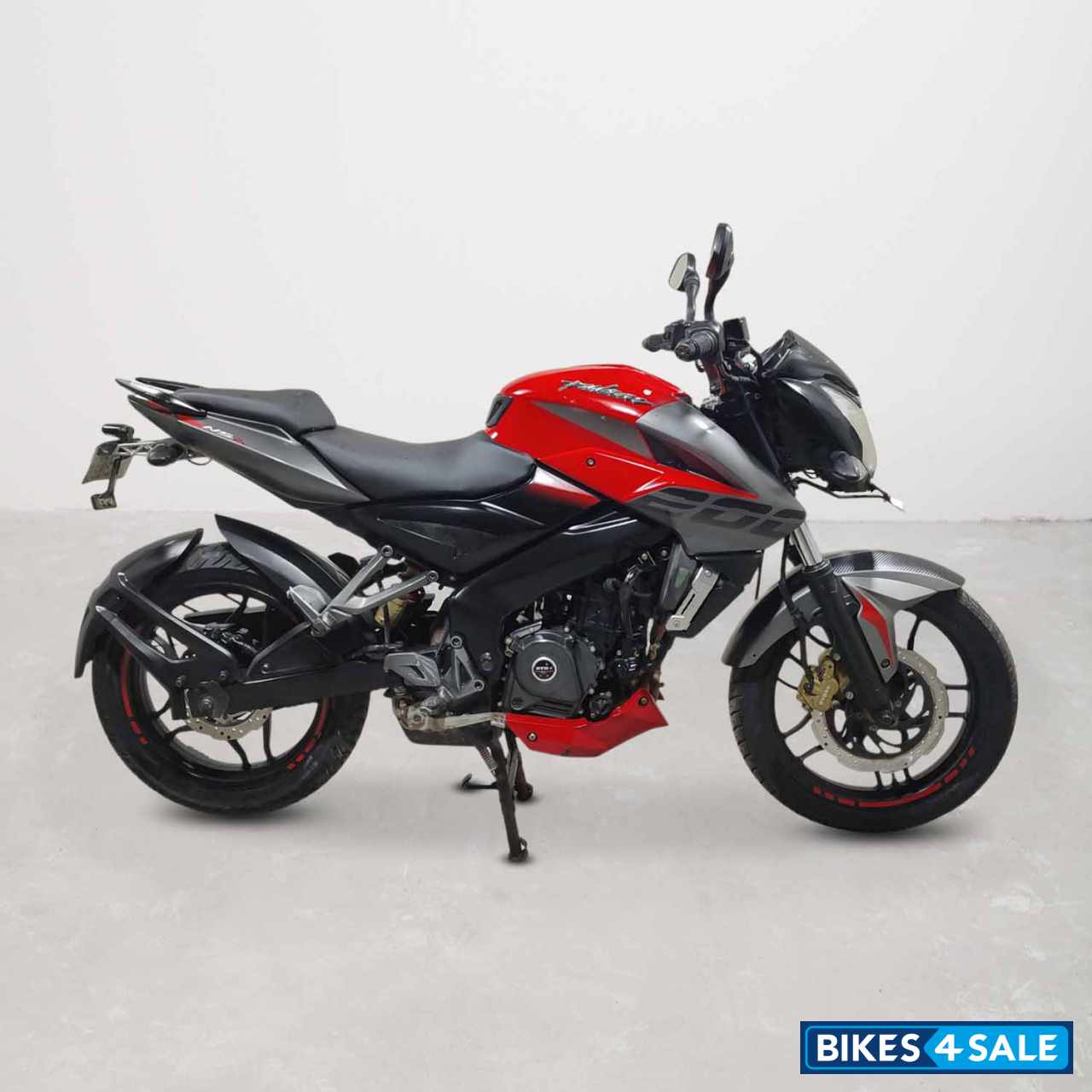 Bajaj Pulsar NS200