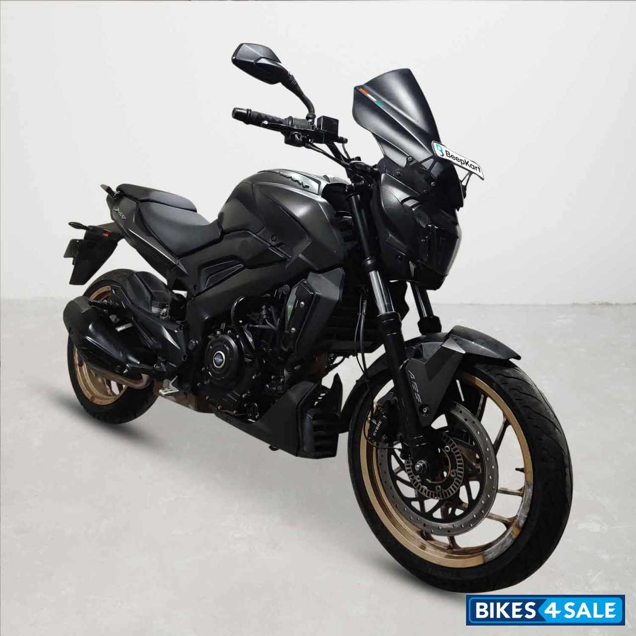 Bajaj Dominar 400