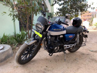 Dual Tone Honda Hness CB350 DLX Pro