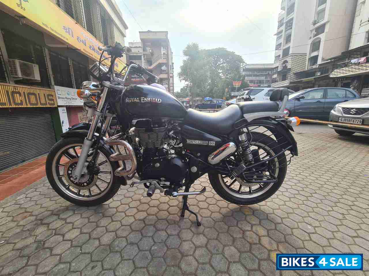 Matt Black Royal Enfield Thunderbird 500