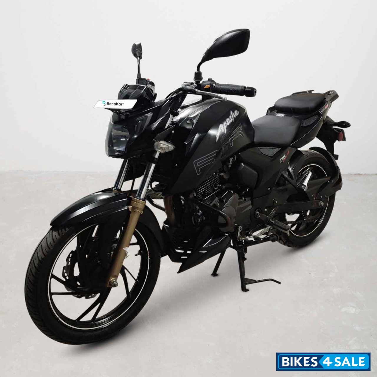 TVS Apache RTR 200 4V