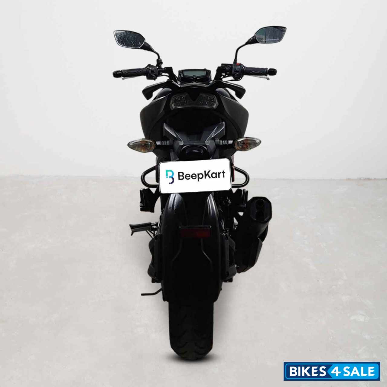 TVS Apache RTR 200 4V
