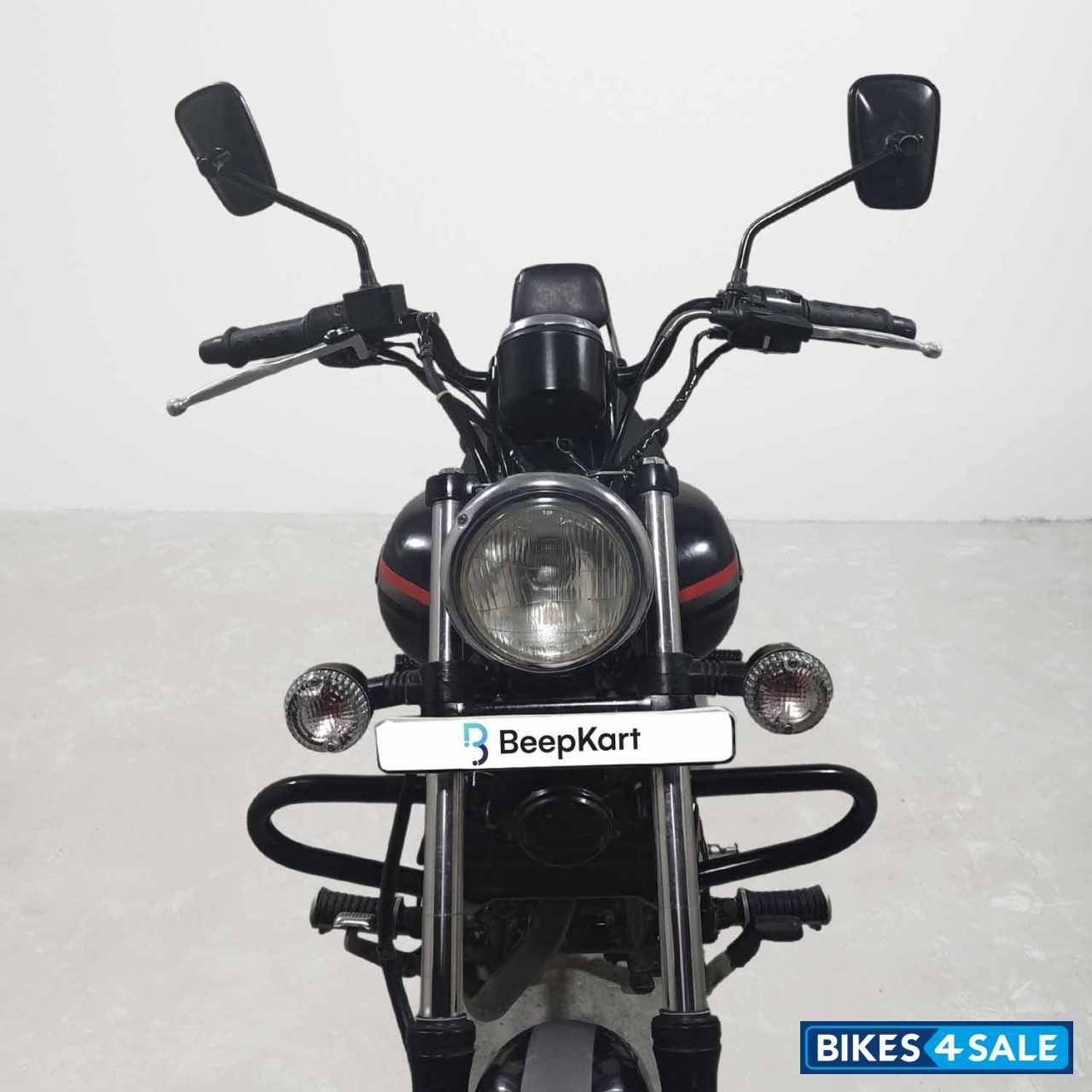Bajaj Avenger Street 220