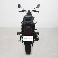 Bajaj Avenger Street 220