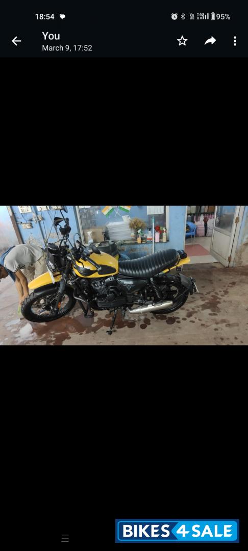 Yezdi Scrambler Single Tone