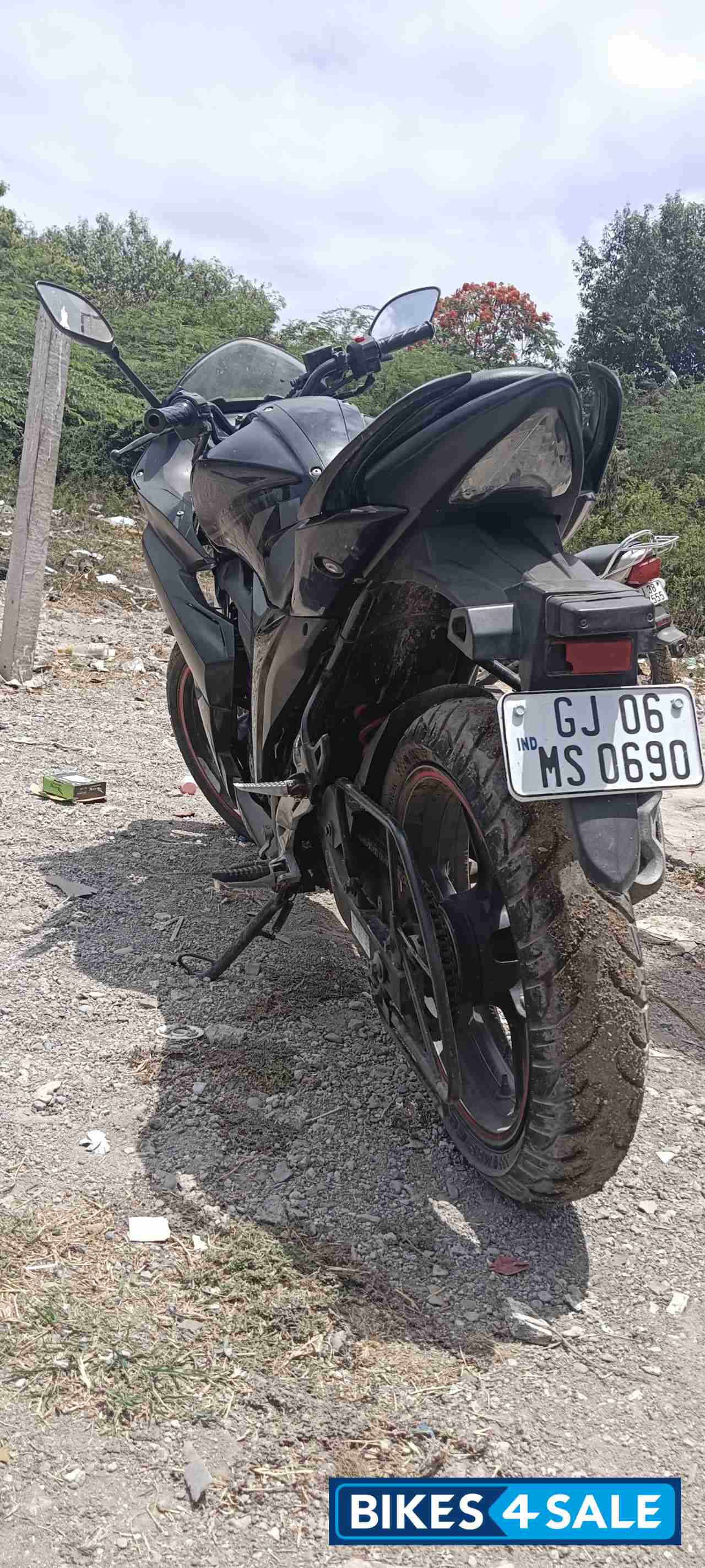 Suzuki Gixxer SF Fi