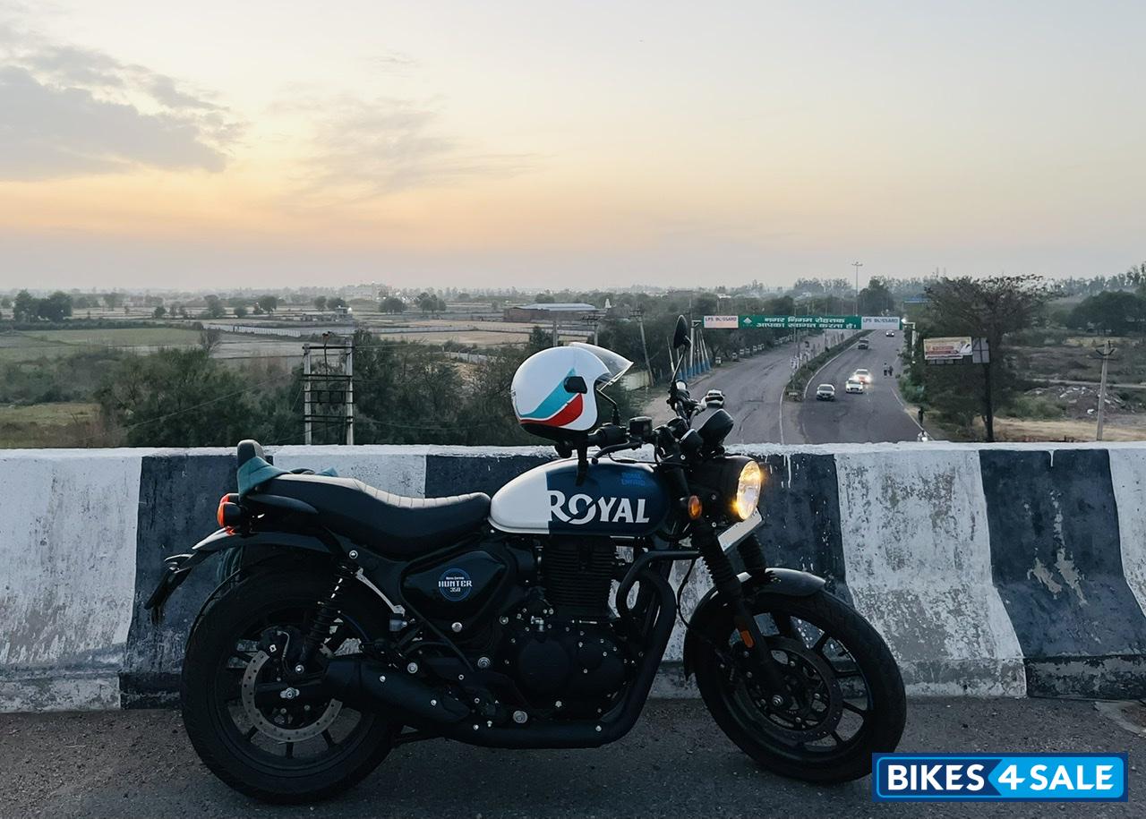 Rebel Blue Royal Enfield Hunter 350 Metro