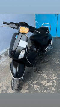 Vespa SXL 125