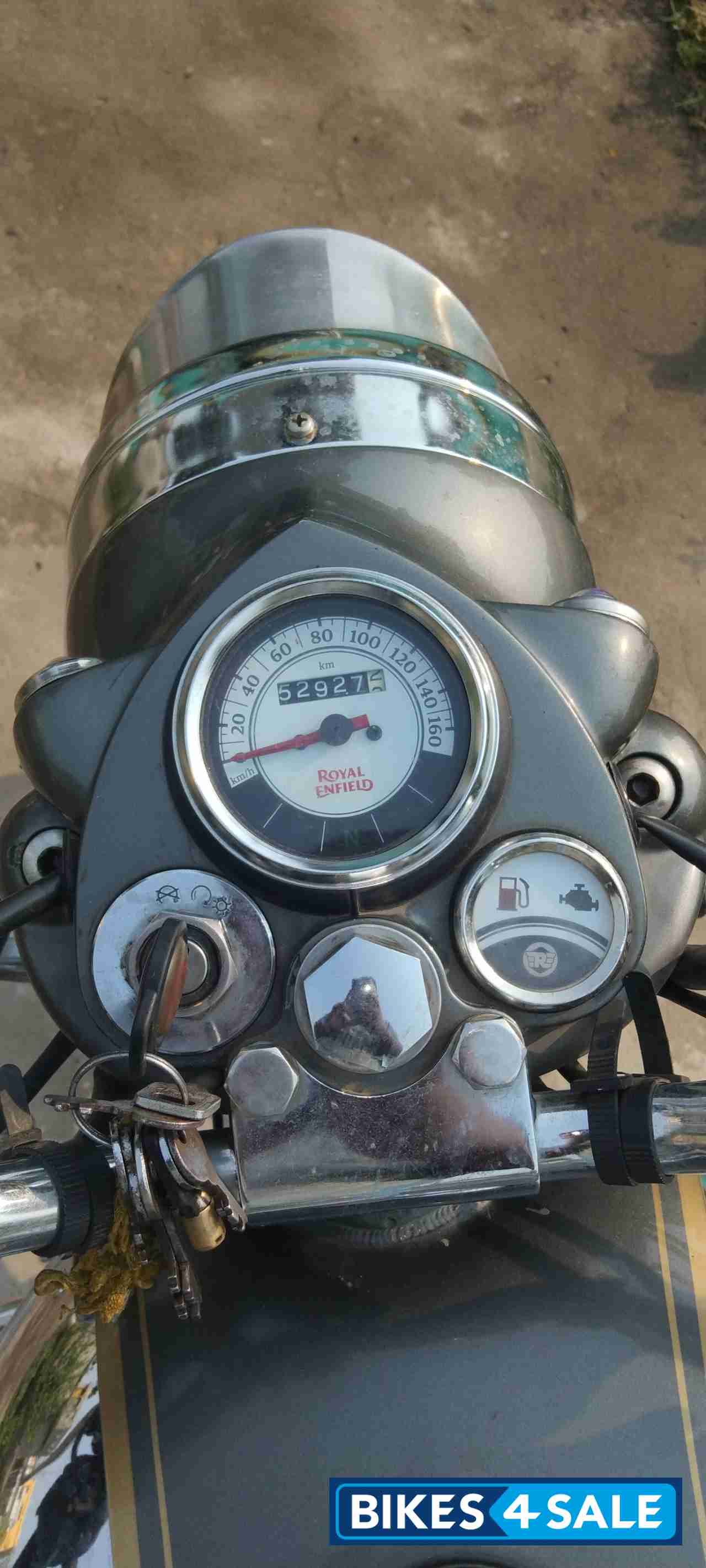 Royal Enfield Classic 500