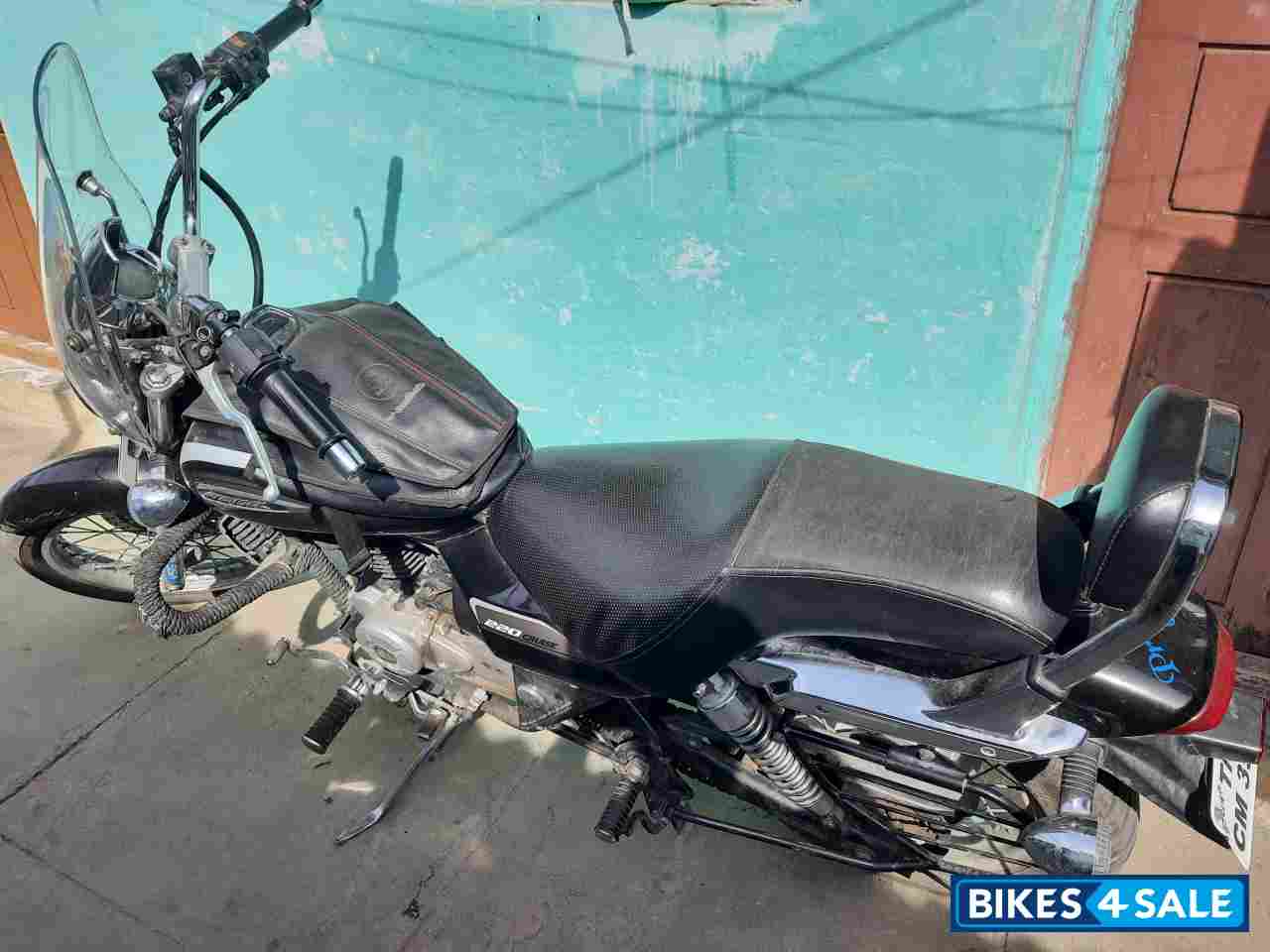 Bajaj Avenger Cruise 220