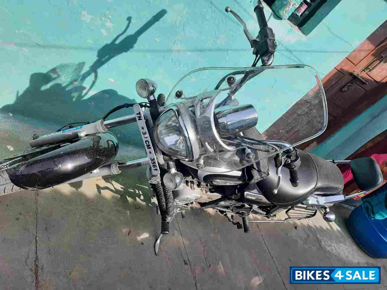 Bajaj Avenger Cruise 220