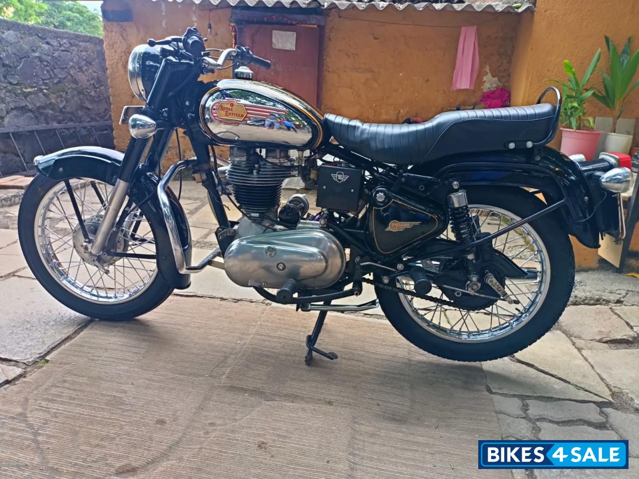 Black And Silver Chrome Royal Enfield Bullet 350
