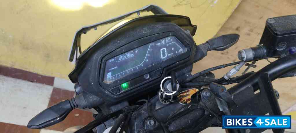 Bajaj Dominar 250