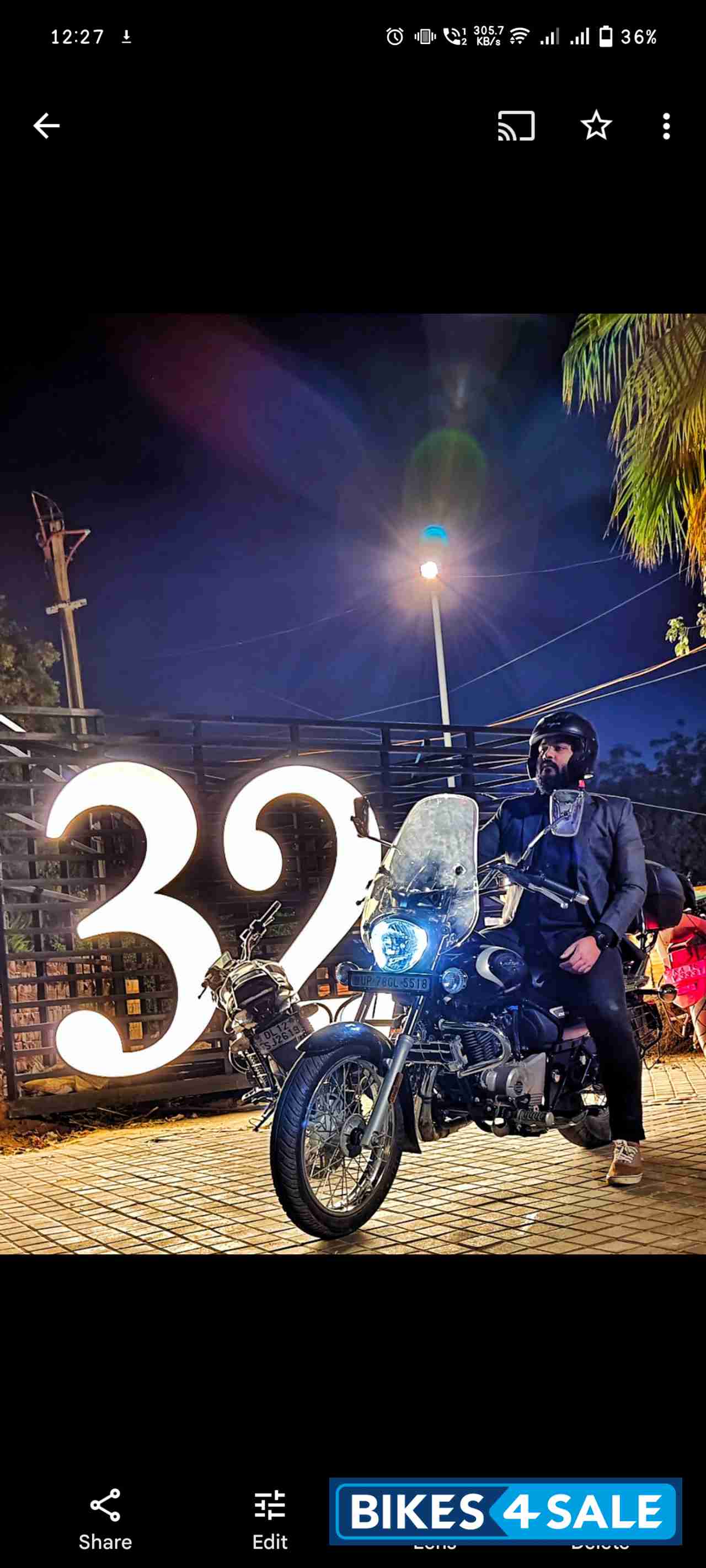 Black Bajaj Avenger Cruise 220 BS6