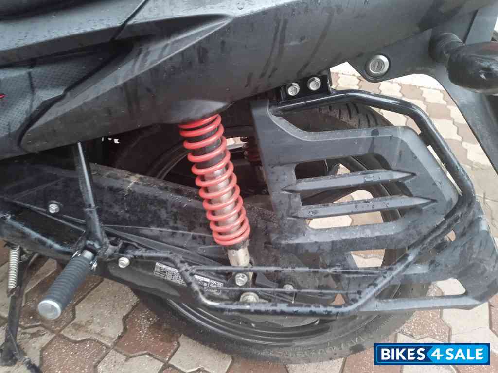 Mat Black Honda Livo 110