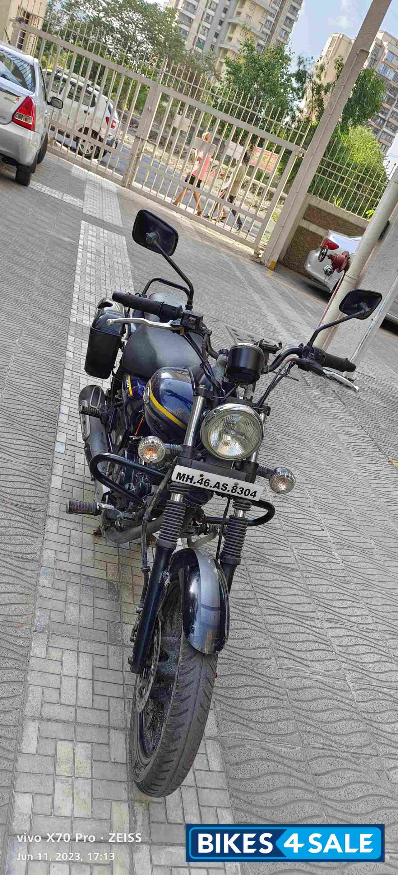 Bajaj Avenger Street 150