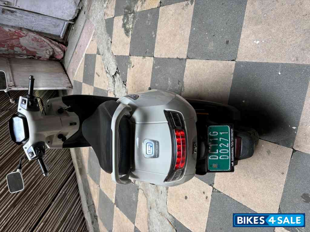 White TVS iQube Electric