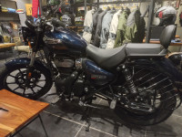 Royal Enfield Meteor 350 Supernova