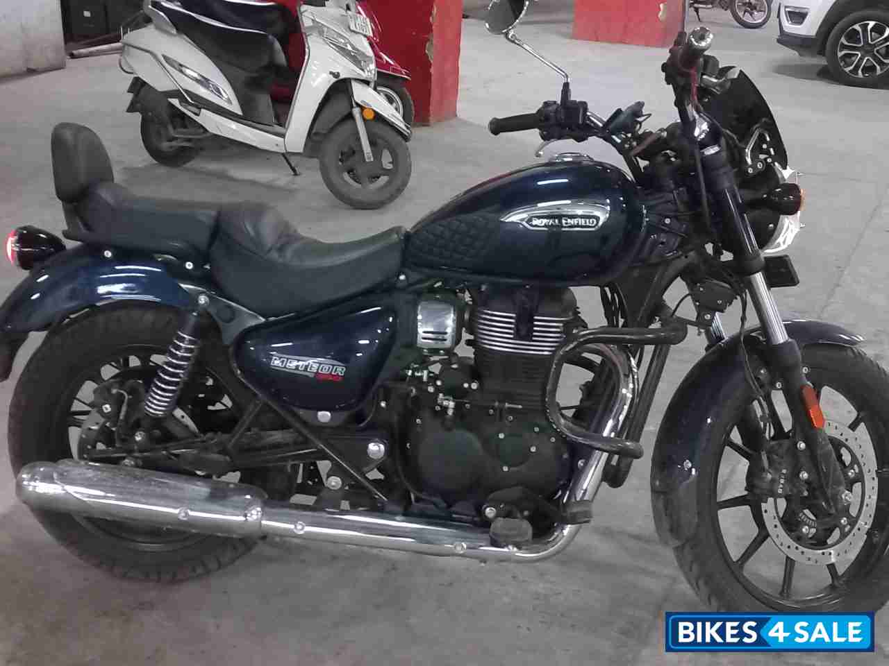 Royal Enfield Meteor 350 Supernova