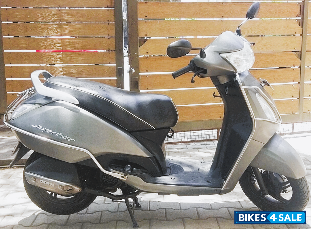 TVS Jupiter