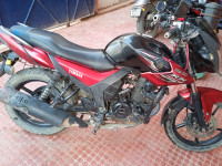 Red Yamaha SZ-RR V2