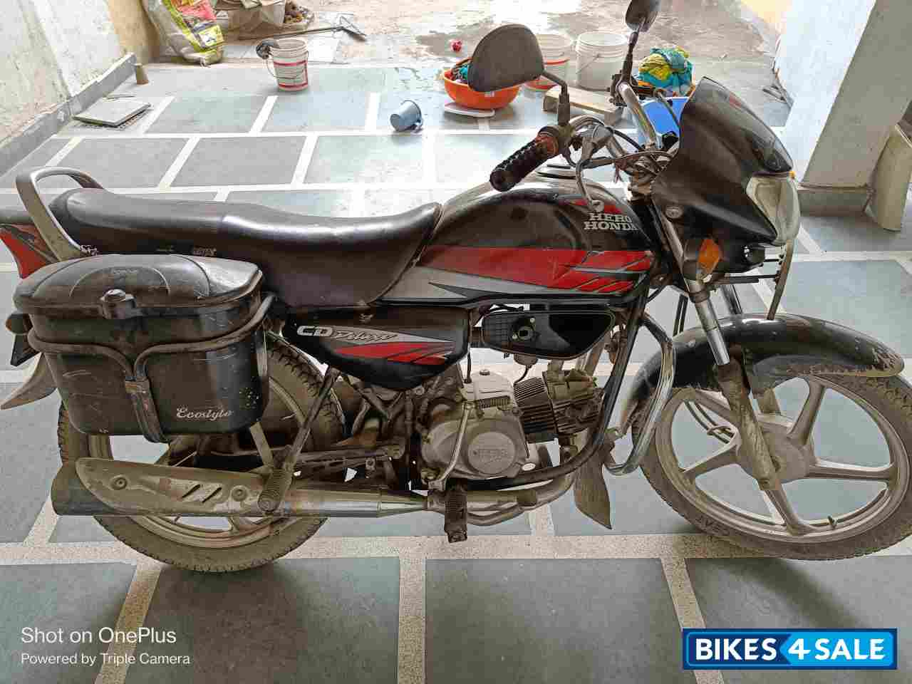 Hero CD Deluxe Hero CD Deluxe