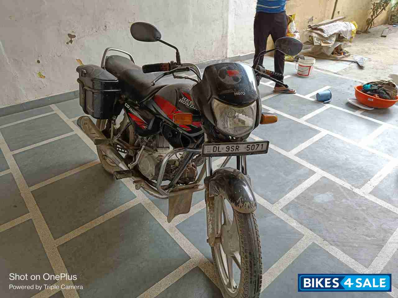 Hero CD Deluxe Hero CD Deluxe