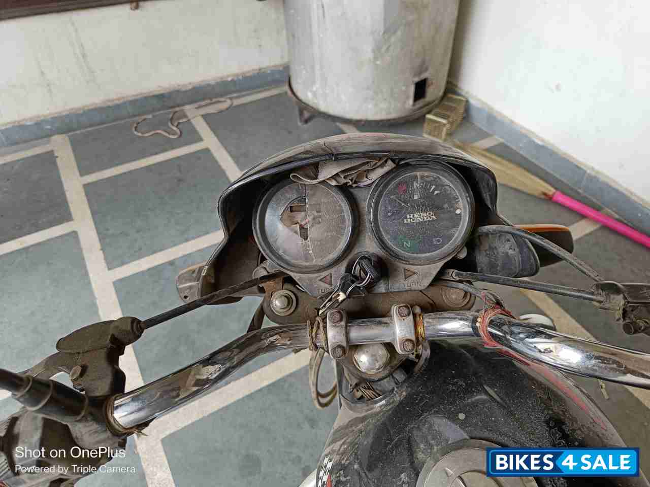 Hero CD Deluxe Hero CD Deluxe